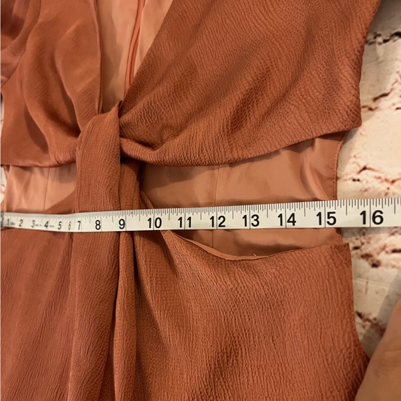 🌱Lelis Collection Copper Cutout Long Sleeve Romper Size L - Picture 6 of 7